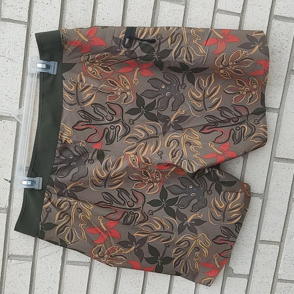 Dakins Shorts - Picture 6 of 7